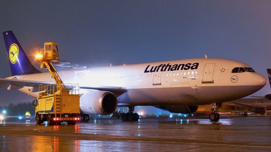 Aereo Lufthansa Ritardo